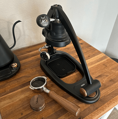 Flair 58 manual espresso maker with heated brew head and 58 mm portafilter.