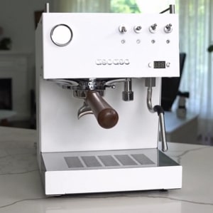 Ascaso Steel Duo PID dual-thermoblock espresso machine with PID control, volumetric buttons, and 58 mm portafilter.